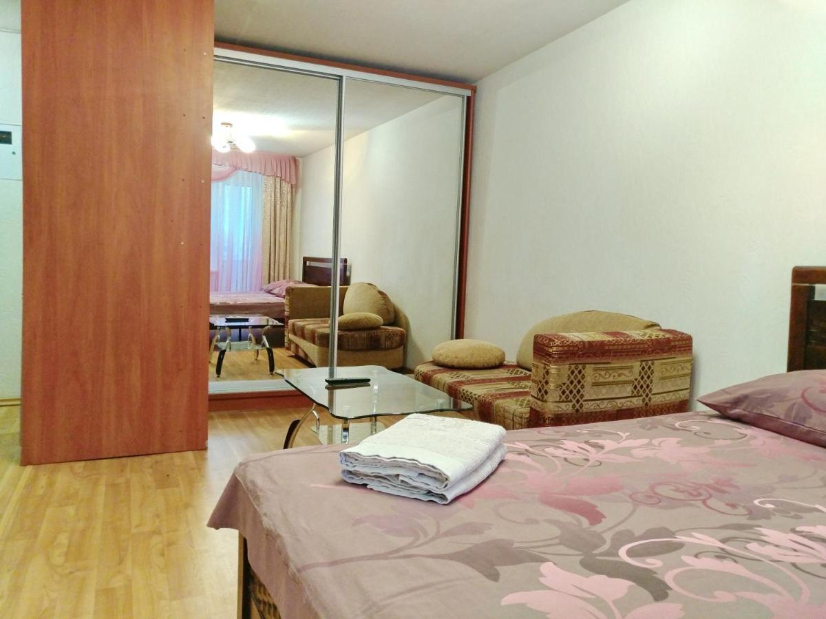 1-Комнатная Квартира С Кухней Люкс На Пр. А. Поля, 62 Dnipro Extérieur photo
